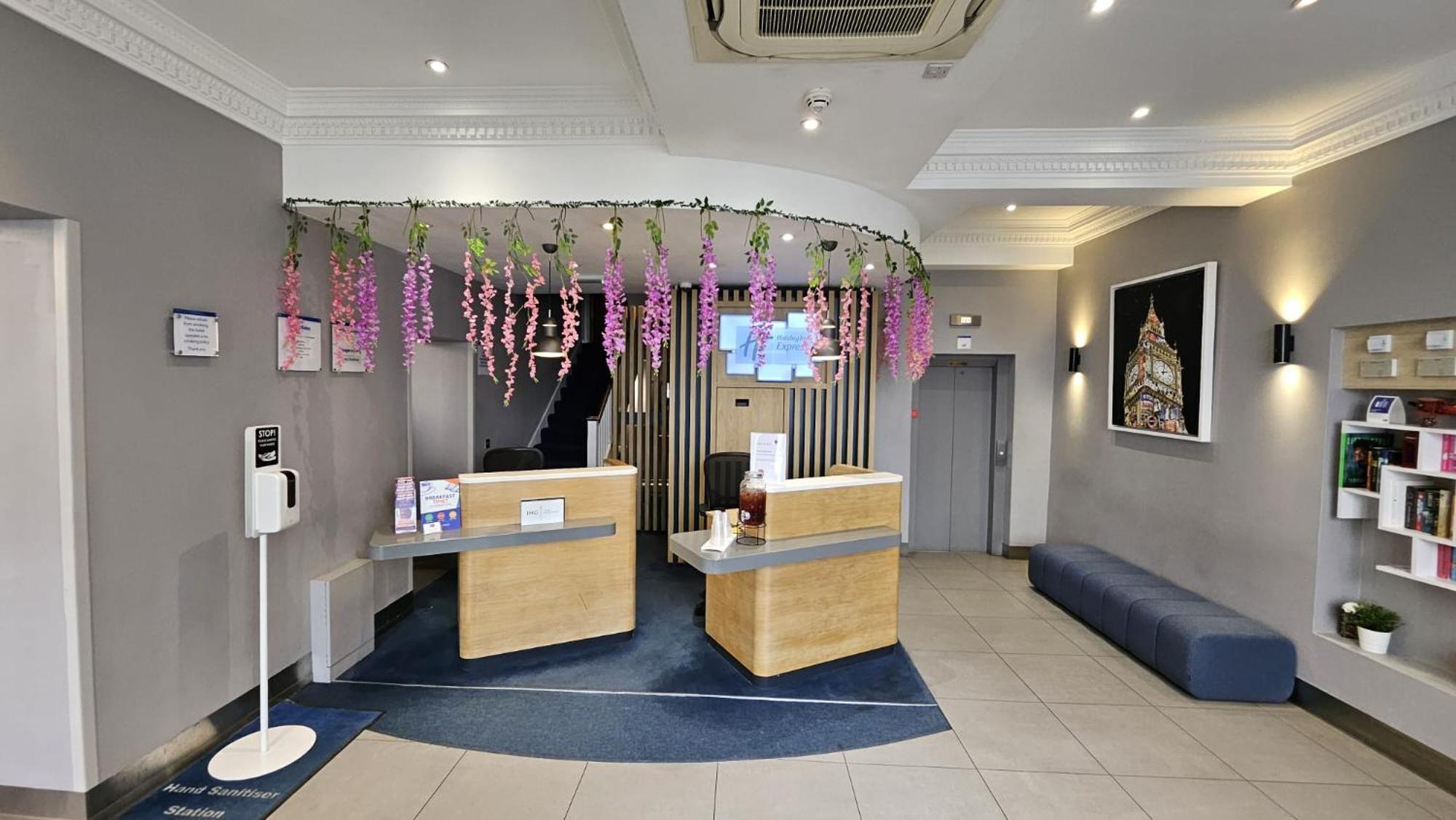 Holiday Inn Express London Victoria By Ihg Eksteriør billede