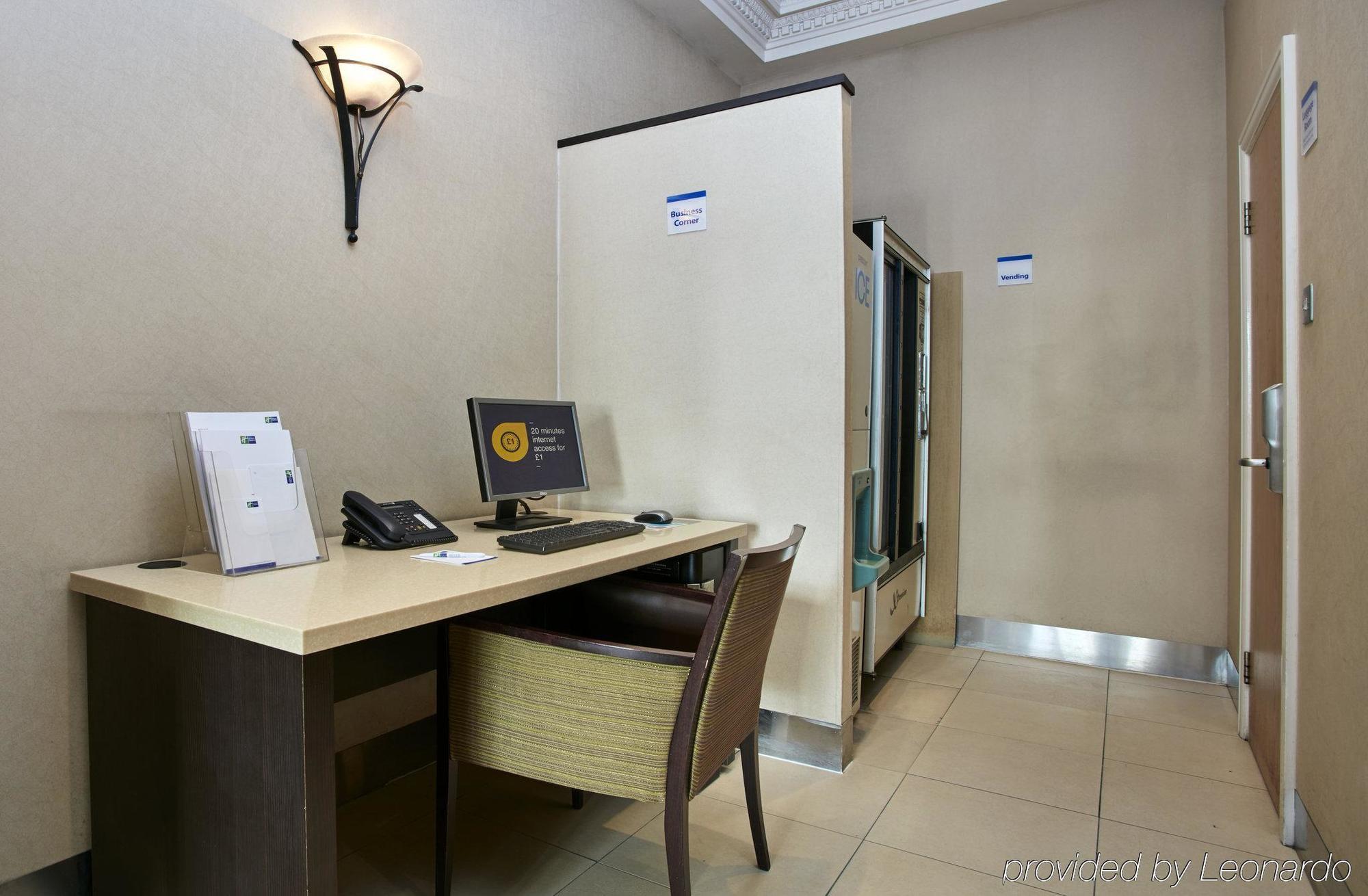 Holiday Inn Express London Victoria By Ihg Eksteriør billede
