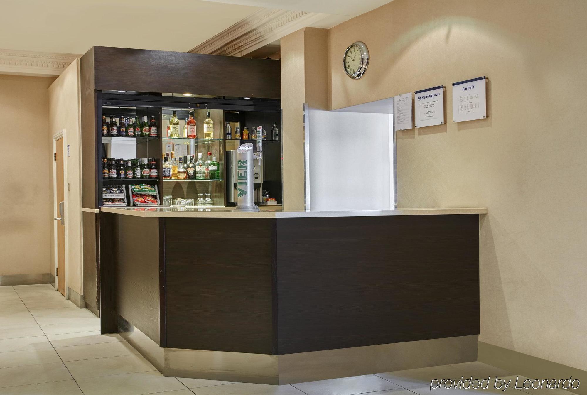 Holiday Inn Express London Victoria By Ihg Eksteriør billede